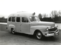 811762 Afbeelding van een Mercury ambulance, geproduceerd door de Carrosserie- en Constructiewerkplaatsen N.V. Jan ...